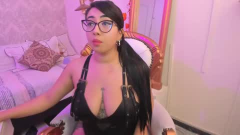  C R I S T A L  online show from 28, 2, 2025