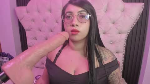  C R I S T A L  online show from 4, 6, 2026