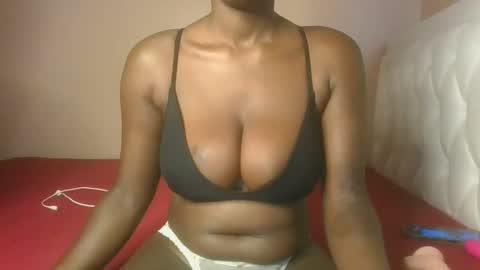 Snapshot of sexy_daniela1 chatting on 18, 10, 2025 Sexy daniela online show from 18, 10, 2025