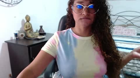 danna gomez online show from 3, 2, 2025