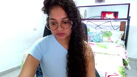 danna gomez online show from 26, 2, 2025