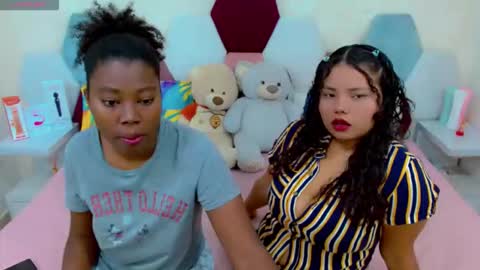 sexy_duo_girl online show from 29, 5, 2026