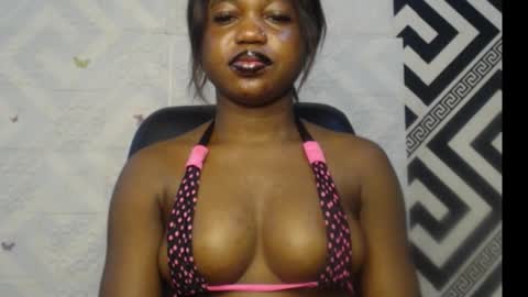 Snapshot of sexy_floral chatting on 10, 9, 2025 Angela online show from 10, 9, 2025