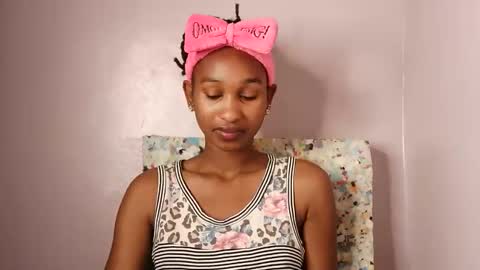 Snapshot of sexy_joyline chatting on 19, 12, 2025 joy online show from 19, 12, 2025