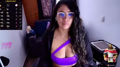 laura  online show from 13, 5, 2026