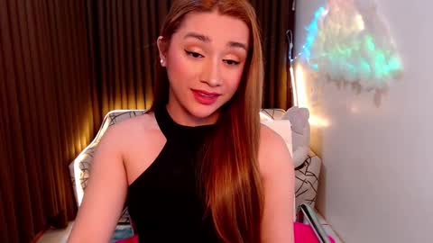 Snapshot of sexy_kitty699 chatting on 18, 11, 2025 Kathy online show from 18, 11, 2025