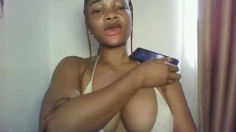 Snapshot of sexy_kitty881 chatting on 4, 3, 2026 Sexy kitty881 online show from 4, 3, 2026