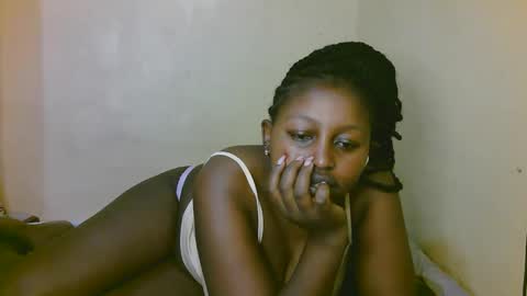 Snapshot of sexy_latasha chatting on 22, 10, 2025 sexy_latasha online show from 22, 10, 2025