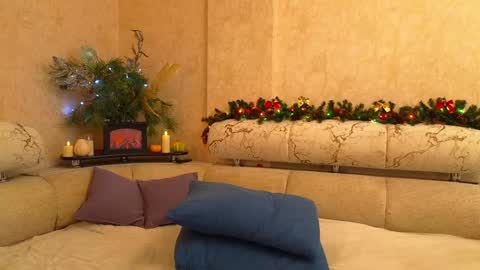 Leslie online show from 2, 12, 2024