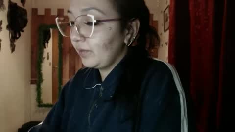 Snapshot of sexy_lolas chatting on 2, 12, 2024 sexy lolas online show from 2, 12, 2024