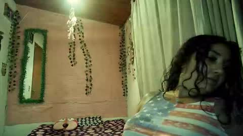 sexy lolas online show from 28, 3, 2026