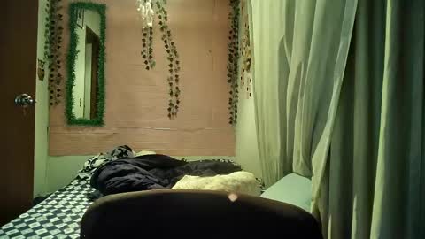Snapshot of sexy_lolas chatting on 25, 4, 2026 sexy lolas online show from 25, 4, 2026