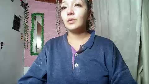Snapshot of sexy_lolas chatting on 13, 6, 2026 sexy lolas online show from 13, 6, 2026