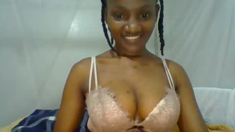 Snapshot of sexy_lucy012 chatting on 13, 1, 2025 sexy_lucy012 online show from 13, 1, 2025