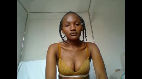 Snapshot of sexy_lucy012 chatting on 15, 1, 2025 sexy_lucy012 online show from 15, 1, 2025