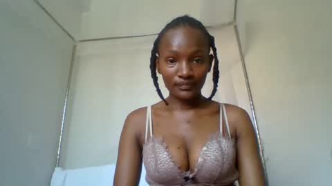 Snapshot of sexy_lucy012 chatting on 19, 1, 2025 sexy_lucy012 online show from 19, 1, 2025
