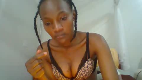 Snapshot of sexy_lucy012 chatting on 30, 1, 2025 sexy_lucy012 online show from 30, 1, 2025
