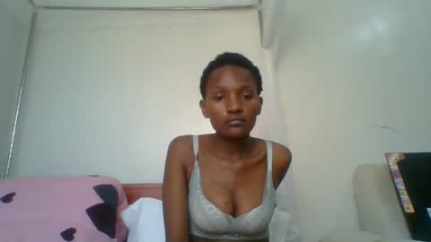 Snapshot of sexy_lucy012 chatting on 2, 2, 2025 sexy_lucy012 online show from 2, 2, 2025