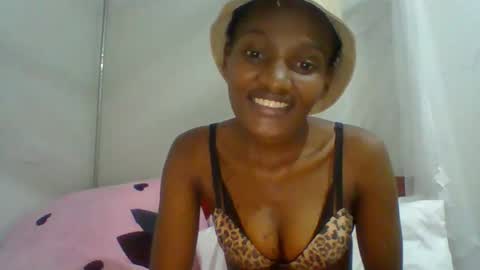 Snapshot of sexy_lucy012 chatting on 2, 2, 2025 sexy_lucy012 online show from 2, 2, 2025