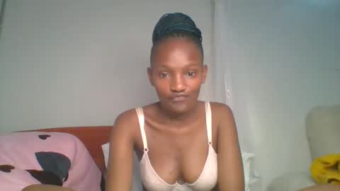 Snapshot of sexy_lucy012 chatting on 8, 2, 2025 sexy_lucy012 online show from 8, 2, 2025