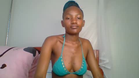 Snapshot of sexy_lucy012 chatting on 19, 2, 2025 sexy_lucy012 online show from 19, 2, 2025