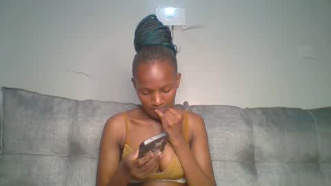 Snapshot of sexy_lucy012 chatting on 23, 2, 2025 sexy_lucy012 online show from 23, 2, 2025