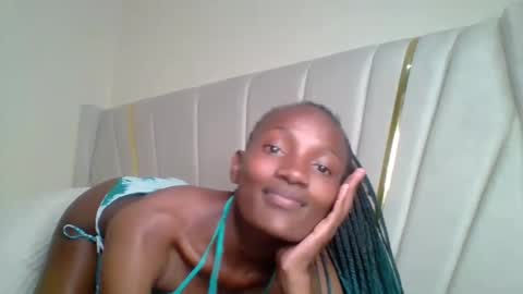 Snapshot of sexy_lucy012 chatting on 2, 3, 2025 sexy_lucy012 online show from 2, 3, 2025