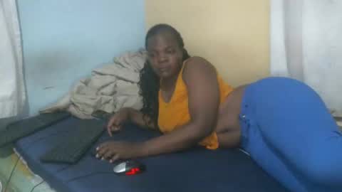 sexy_lunah online show from 8, 12, 2024