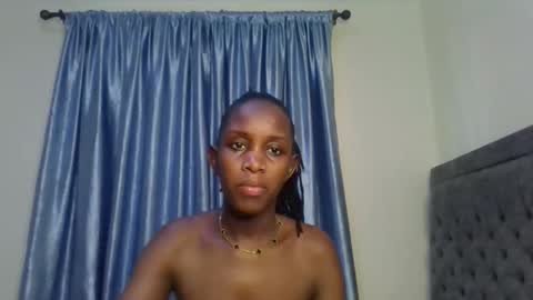 Snapshot of sexy_maya3 chatting on 6, 1, 2026 maya online show from 6, 1, 2026