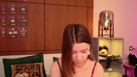 Snapshot of sexy_me_bb chatting on 24, 4, 2026 Alison online show from 24, 4, 2026