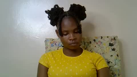 Molyne online show from 10, 3, 2026