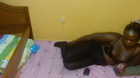 Snapshot of sexy_mummy2 chatting on 15, 1, 2026 lina online show from 15, 1, 2026