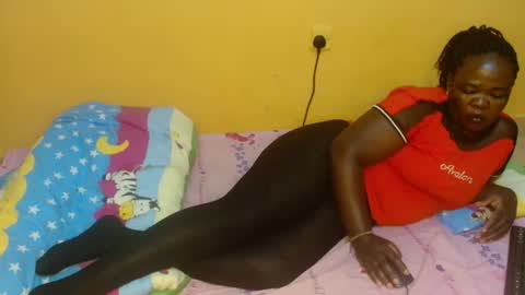 Snapshot of sexy_mummy2 chatting on 1, 2, 2026 lina online show from 1, 2, 2026