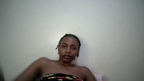 sexy_muna2 online show from 2, 4, 2026