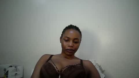 sexy_muna2 online show from 14, 4, 2026