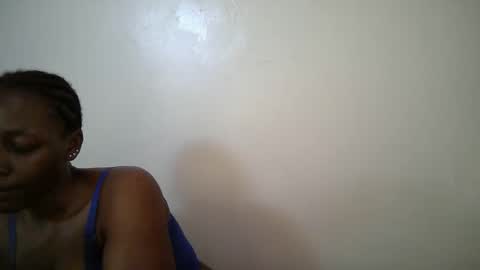 sexy_muna2 online show from 12, 5, 2026