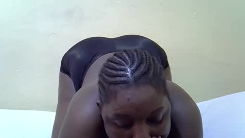 sexy_naila2 online show from 8, 5, 2026