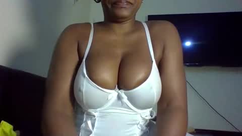 Snapshot of sexy_natallie chatting on 17, 2, 2026 natallie online show from 17, 2, 2026