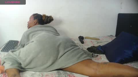 Jhoana online show from 8, 12, 2024