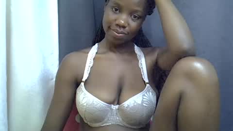 sexy_peach4 online show from 28, 7, 2026