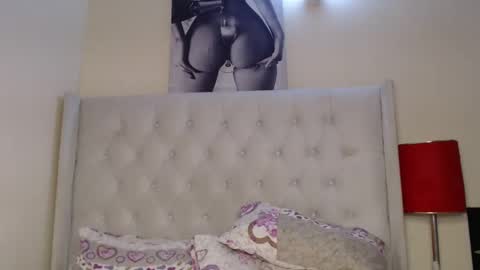 Snapshot of sexy_queen_eva chatting on 5, 12, 2024 eva am online everyday except friday online show from 5, 12, 2024