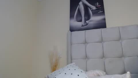 Snapshot of sexy_queen_eva chatting on 7, 2, 2025 eva am online everyday except friday online show from 7, 2, 2025
