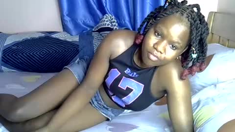 Snapshot of sexy_rency chatting on 17, 6, 2026 rency online show from 17, 6, 2026