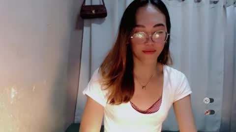 Snapshot of sexy_rodah chatting on 29, 7, 2026 CALL ME DEVORAH online show from 29, 7, 2026
