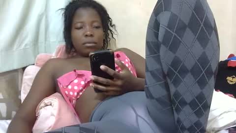 Snapshot of sexy_sandrah chatting on 21, 1, 2025 sexy_sandrah online show from 21, 1, 2025