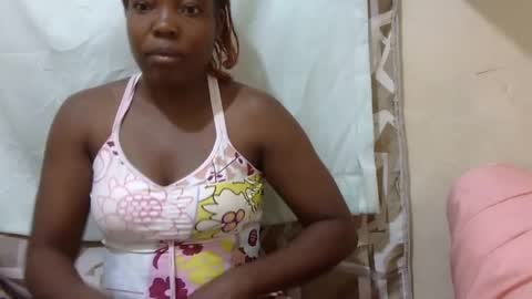 Snapshot of sexy_sandrah chatting on 1, 3, 2025 sexy_sandrah online show from 1, 3, 2025