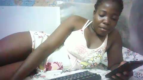 Snapshot of sexy_sandrah chatting on 6, 3, 2025 sexy_sandrah online show from 6, 3, 2025