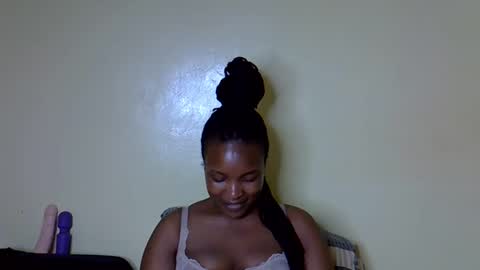 sexy_sazii online show from 23, 10, 2025