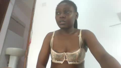 Snapshot of sexy_shanice chatting on 30, 9, 2025 Sexy shanice online show from 30, 9, 2025