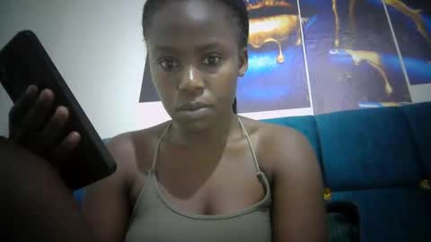sexy_skyllah online show from 17, 5, 2026